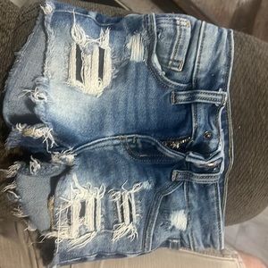 KanCan mid rise toddler girls size 5 shorts